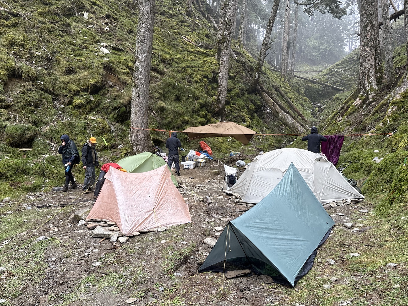 郡東山西鞍營地
